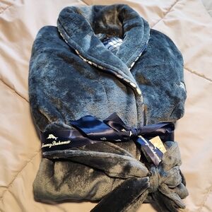 Bundle Of 2 Tommy Bahama Charcoal Plush Robes. One NWT, OTHER NWOT.